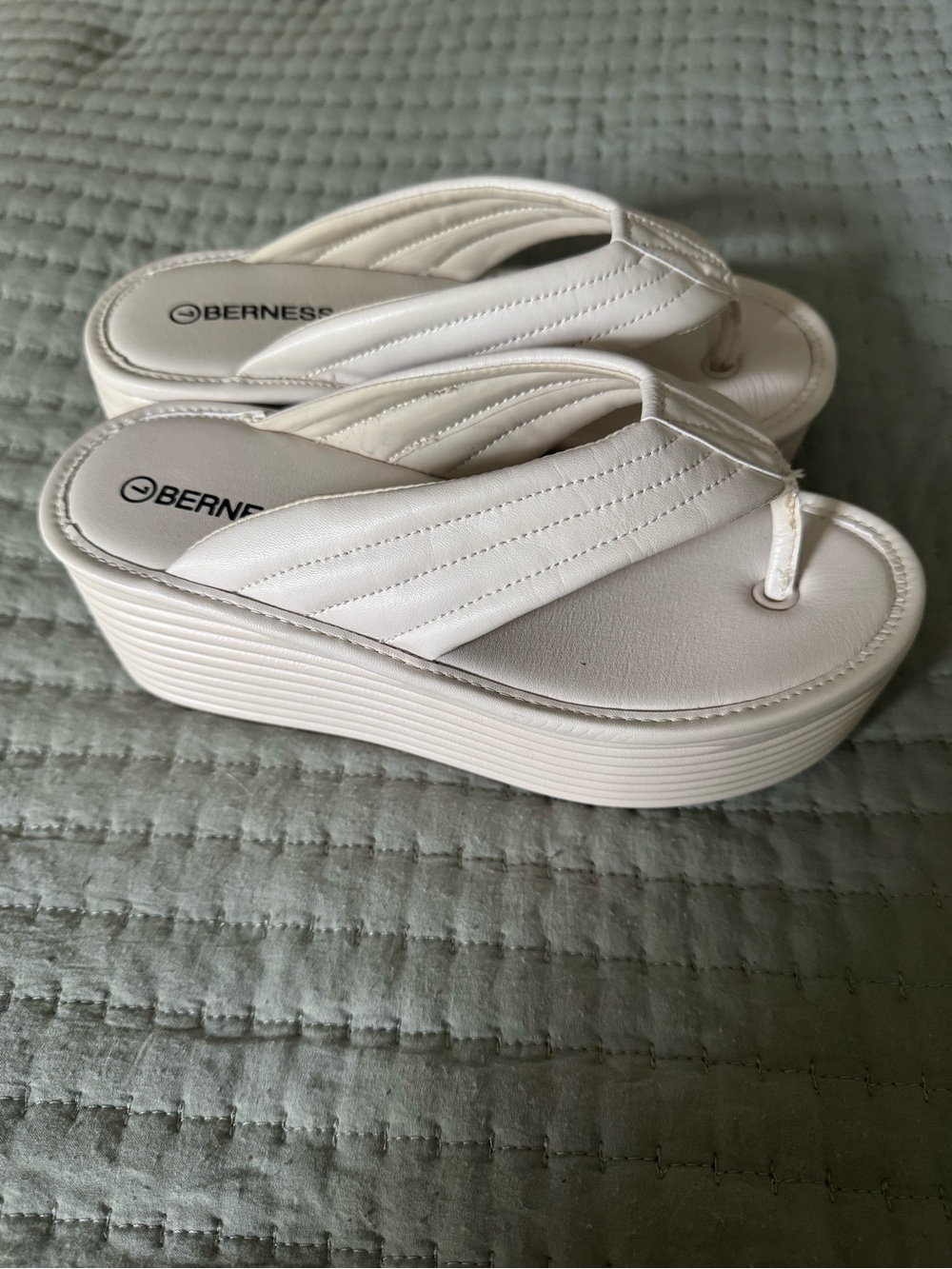 Princess Polly White Platform Thong Sandals size 5.5